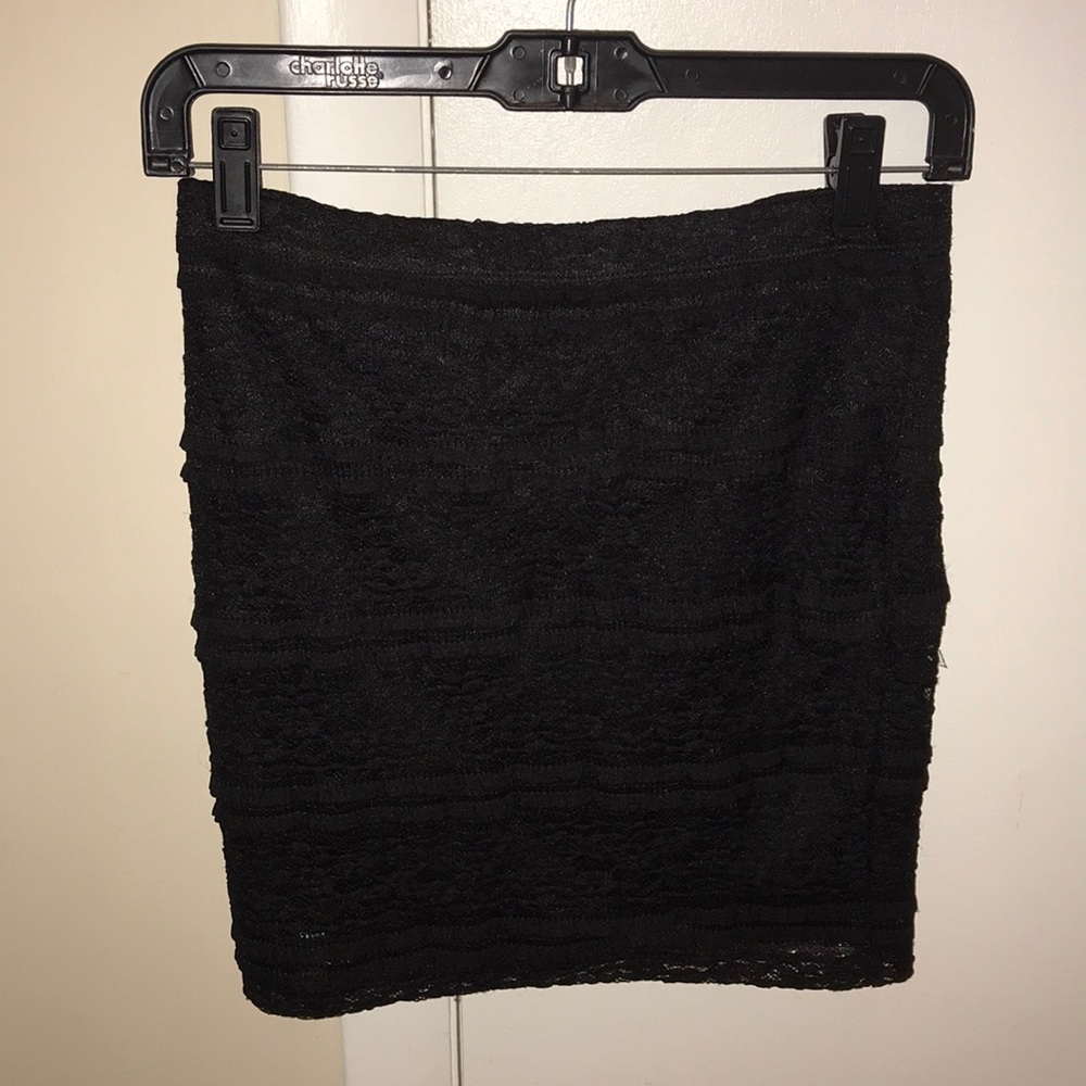 Forever 21: Black skirt: Size M